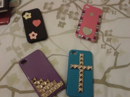 InCase_'s profile picture. Students from the I.S.K doing the Student Enterprise Awards.Customised phone covers for €10. Tweet us or email us :)