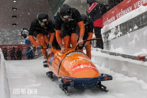 Follow us on our Olympic quest to gain qualification for Sochi 2014 and compete in the @FIBT World Cup. Excitment, speed and fun....why not join us #follow