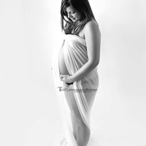 Melbourne photographer specialising in fine art Maternity and Newborn Portraiture. http://t.co/SpZkmp61 
http://t.co/tMhgliJR