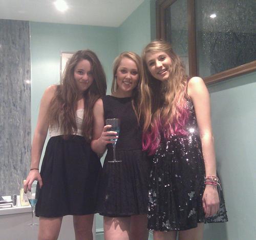 RhianneAllsop's profile picture. .