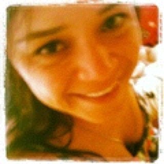 Eu sou assim, muito chata um veneno de pessoa !
Quer me criticar? Que seja uma crítica construtiva. Porque crítica destrutiva pra mim, é inveja.