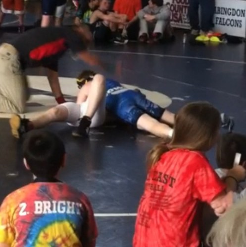 I like wrastlin' code red moutain dew and chicken wings. #VFL # embracethegrind #TeamIPhone