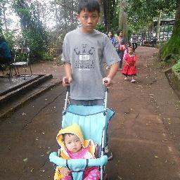 i am the like very very much to the skate inlane and baseball. i am a new student for smpn 33.i like when i find money that fell on the road
