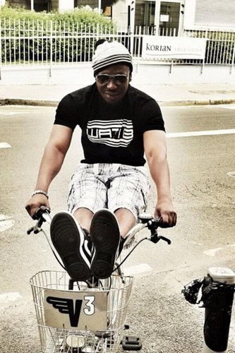 Team Officiel de Doomam'ss - Si J'descend du singe je compte pas y remonter - Wati B #TDoomams dans ta bio si t'en fait partis !