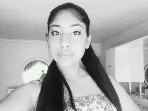 Nivasha01's profile picture. 