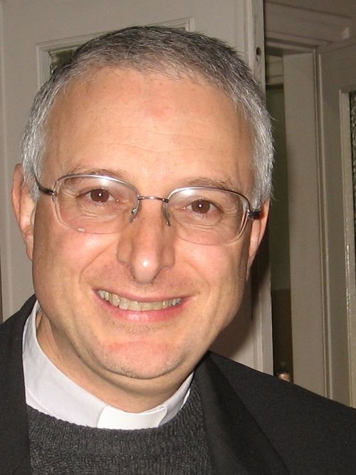 parroco e coordinatore del progetto Cathopedia