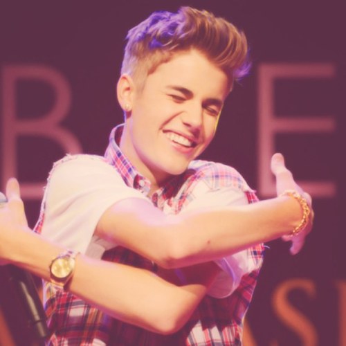 My love for Justin Bieber is bigger than Alli Simpson's forehead