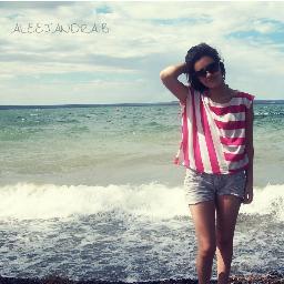 la vida es un juego en Q' siempre tengo que ganar y hasta ahora nunca perdí... un beso!! :*