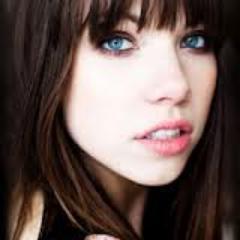 je m'appelle marion colin et m'a meilleur copine s'appelle lili mussard. j'allait oublier j'ai 14 ans voila vous savez tout