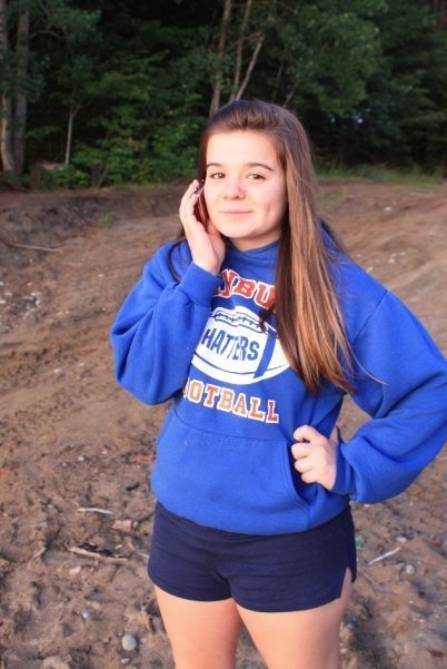 Morrell12's profile picture. My names Nicole, I live in the moment and have a lot of fun.  I text like its my job and i like to snowboard =]