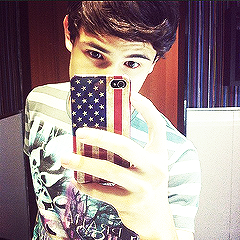 yes, I am boydirectioner, and I love five crazy.