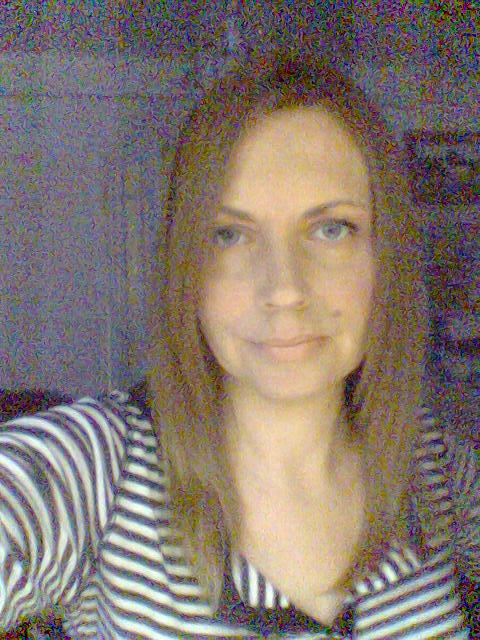 whitepoppy68's profile picture. 