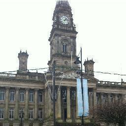 We Buy Houses Quickly in Bolton, Greater Manchester, with minimum stress and fuss, no matter what the condition.  Free Phone: 0800 211 8285