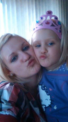 Assy loves Maud