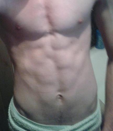 TinusAsh's profile picture. love the beach