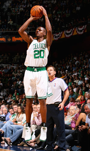 thorn_adam's profile picture. i live and breath basketball