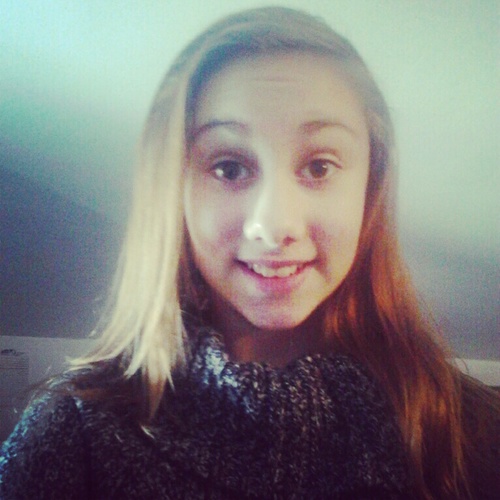 letsbe_british's profile picture. 