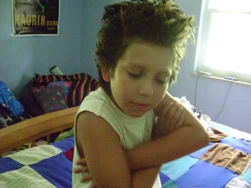 i like to play ps2 games i am 9 i like yu gi ohGx i play baseball my real name is nick T. i like youtube