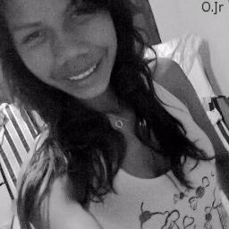 sou alegre divertida brincalhona etc..