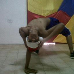 Hello to all my friends I'm jhon maikol and I like the turf flexing my big dream is to know retro
