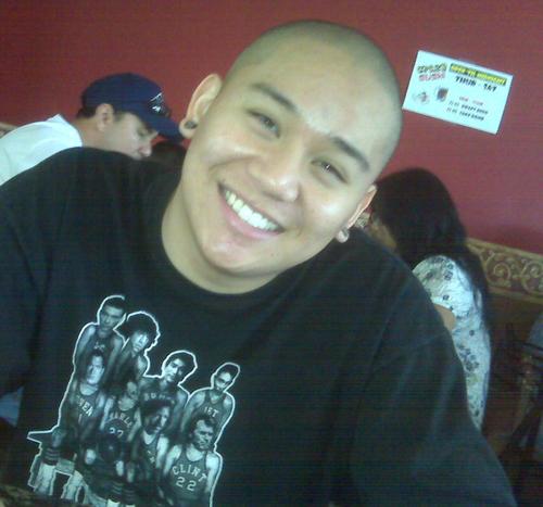 _ship's profile picture. askk about me.