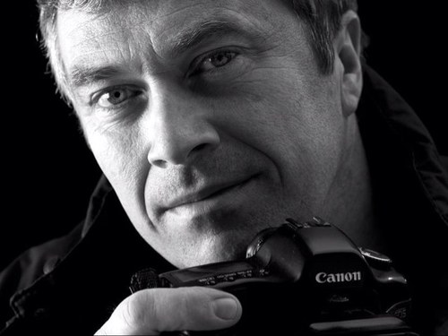 photocooper's profile picture. Photographer who enjoys the creative challenge, but also appreciates a good red wine!