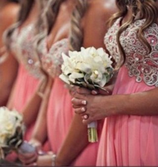 im not like other bloggers my story is about sisterhoud and 5girls sharing there best life momments togethere and now im sharing it with you!#truestory