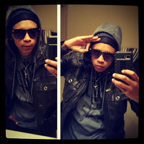 kidd on a $$$ mission #TEAMTAURUS. #TEAMIDGAF. . #bluntblowin #TEAMRIPCLEE.