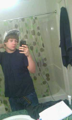 Rayroberts08's profile picture. 