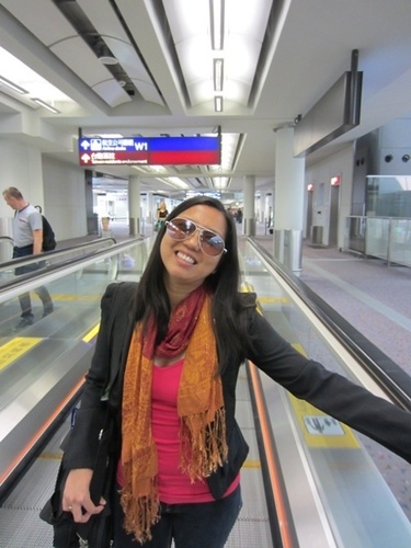 Wife. Daugther. Sister. Journalist. Bring it on! :)