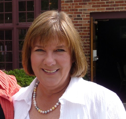 Mother, Grandmother, clinical chemist, golfer, dog lover, people lover, traveler.    Conservative
