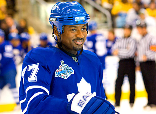 YO ITS YA BOY HOCKEY THO HERE TO TWEET ABOUT THE BEST SPORT EVA IT GETS ME SO BUCK WILD LMAO IDK I LOVE HOCKEY