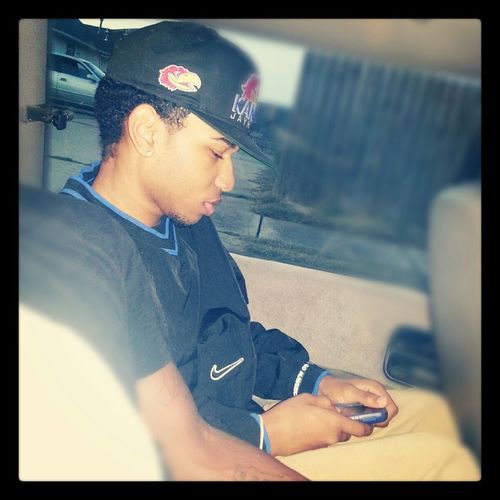 instagram : troy_lk