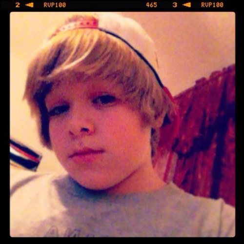 Hey im Preston Im in football baseball & basketball if you follow me i follow back so yeah bye ✌