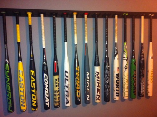 SoftballBat's profile picture. Softball Bat Reviews is an account made to talk about and review softball bats. Mostly ASA and USSSA bats. We'll tweet and retweet any personal review you have.