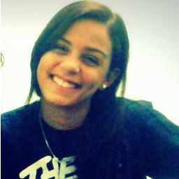 Flamenguista , Pagodeira , Chicleteira *-*    /  Livrai-me de todo mal amém !