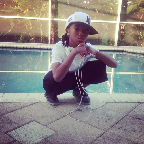 It's Lil Twan Ya Already Know $$$ 
Just Trying To Keep My Family Eating Like Every Man Suppose To , Young Rapper 
#TeamLilTwan $$$$$$$
