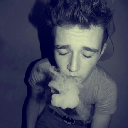 @HartleyLykDaJam MY NEW ACCOUNT