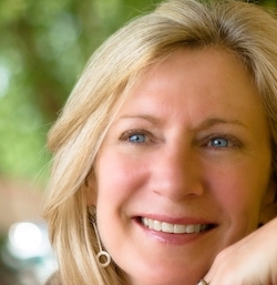 Coach, Speaker, Writer, Marketer… How to Love Your Life, Even When You're Not in the Mood - I love to play, read, travel & snuggle