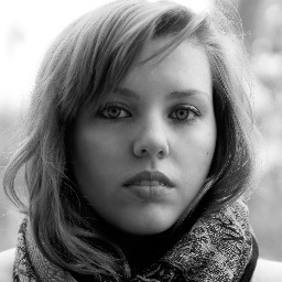 LaurenCarnesi's profile picture. Adventure is out there!