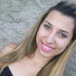 sou uma pessoinha mto dificil de se lidar, tenho minhas próprias opiniões e não a q querem q eu tenha.. não tente me entender pq as vezes nem eu mesmo consigo..