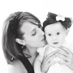 Family, Newborn and Senior Photographer who also teaches photography lessons and workshops.