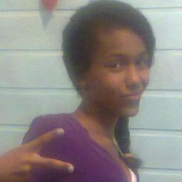 DamacenaLala's profile picture. Ô eu sou moreninha tenho 12 anos tenho cabelos cachiados e preto sou baixa de fazer um twitter pra mim e estou adorandomuito