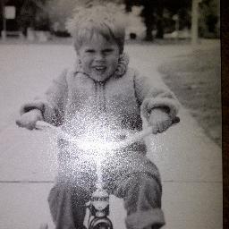 pomperad's profile picture. 