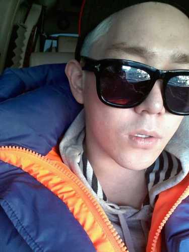 super juniorのよんうん(カンイン)だぞ。ぺん、botのフォローを待っているよ＾＾