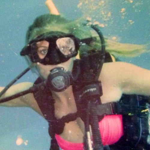 OceanNerd5's profile picture. Just keep swimming and ride the wave