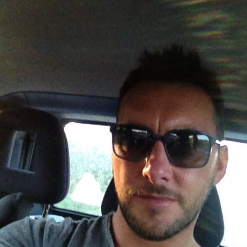 arpo1977's profile picture. non girarti mai indietro.....