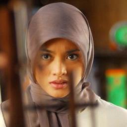 Ngga neko-neko, single but happy, pendiam dalam tutur kata
, ramai dalam berkicau
 ☺ | sedia ☂ sebelum hujan