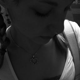 peklova's profile picture. 