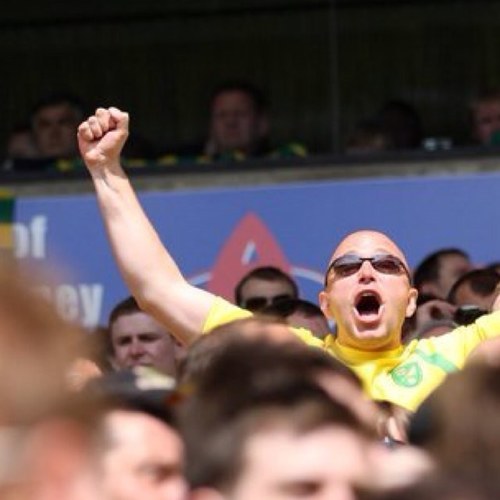 Lifelong #NCFC fan 💚💛 pillar of the community, husband and father. Views are my own.....
